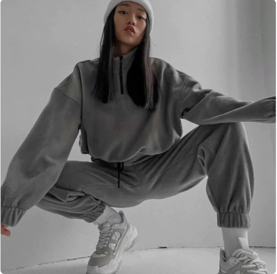 Women’s Sporty Zipper Suit