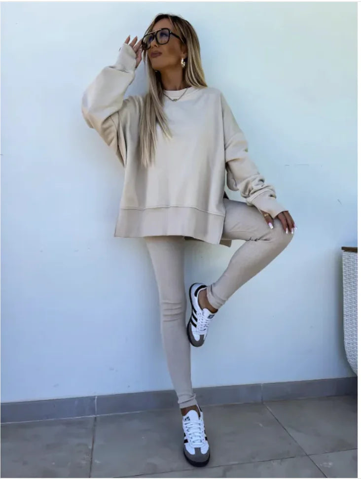 Elegant sports suit