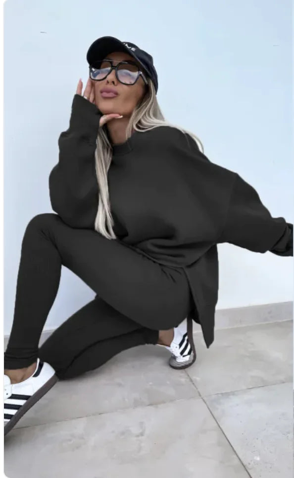 Elegant sports suit